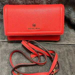 Michael Kors Jet Set Charm Small Phone Crossbody in pebbled red leather-NWOT